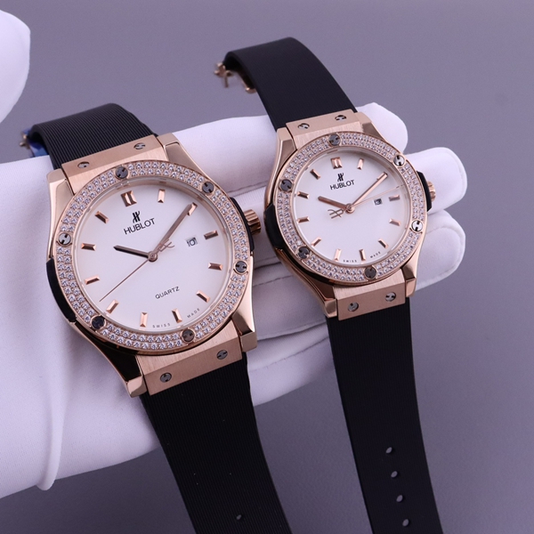 ウブロコピー時計正面デザイン